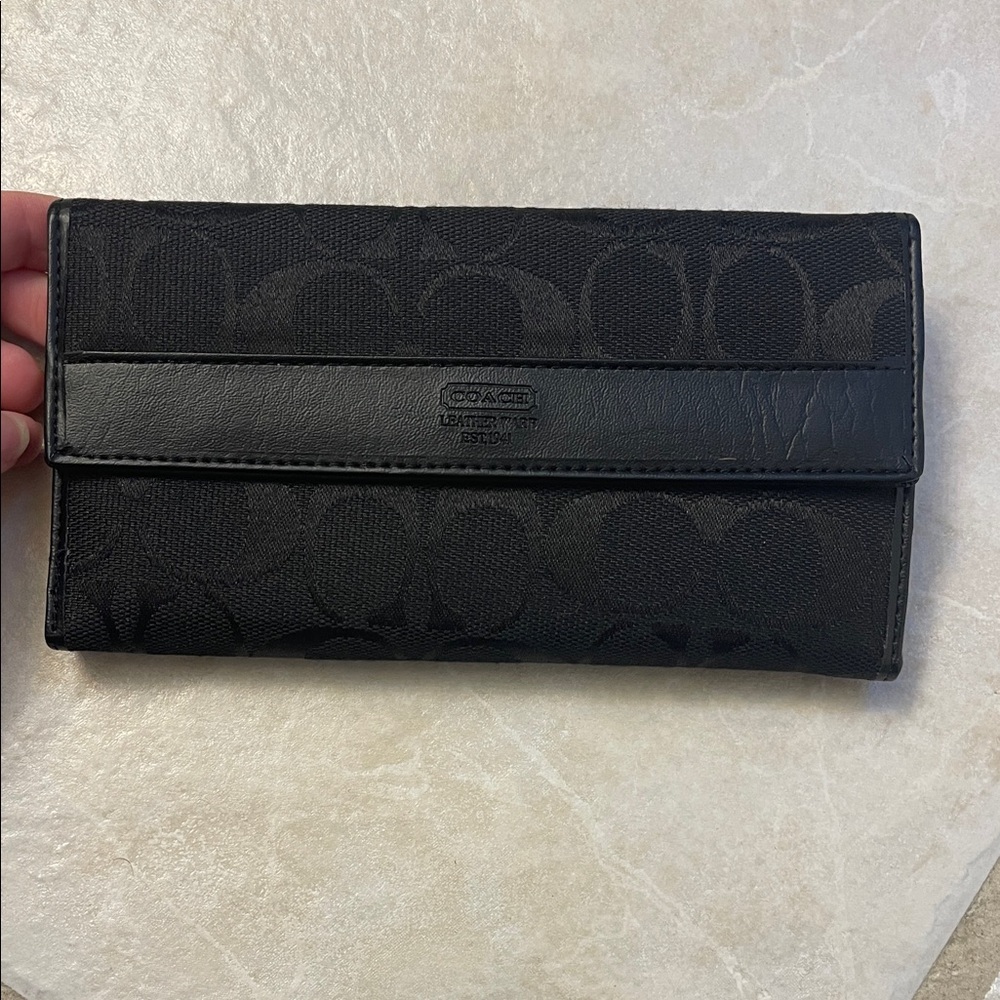 Coach Black Signature Continental Wallet